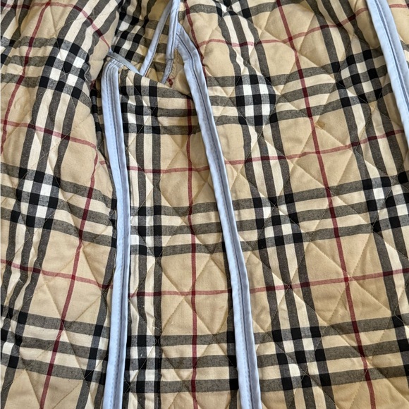 Burberry Quilted Lightweight Jacket - Powder Blue - ⭐️ Host Pick ⭐️ - Picture 4 of 11